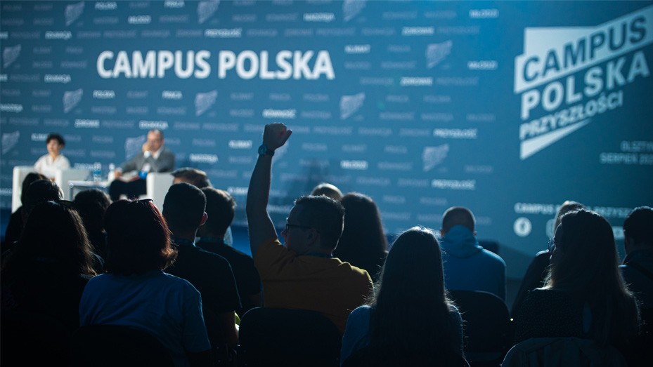 Evens Foundation partners with Polish experts to deliver workshops for activist youth